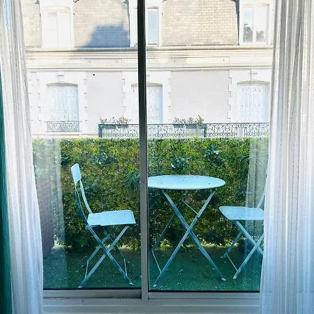 Le Joli Petit Morny Hypercentre *